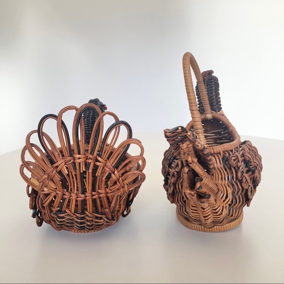 Vintage Woven Wicker Pair of Bird Baskets Set of 2 MCM Boho - Picture 6 of 8